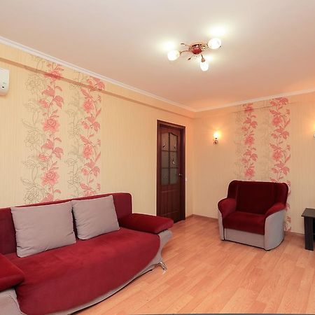 Apartment On Obolonskiy Prospect 12 Kyiv Exterior foto