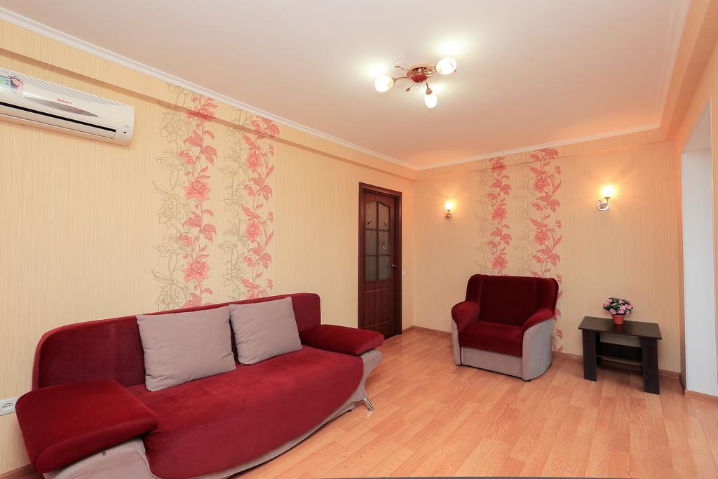 Apartment On Obolonskiy Prospect 12 Kyiv Exterior foto
