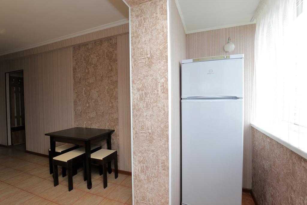 Apartment On Obolonskiy Prospect 12 Kyiv Exterior foto